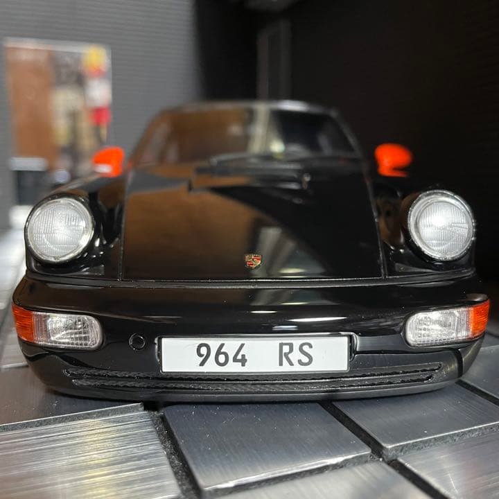 GTスピリット1/18ポルシェ911(964)カレラRS カスタム