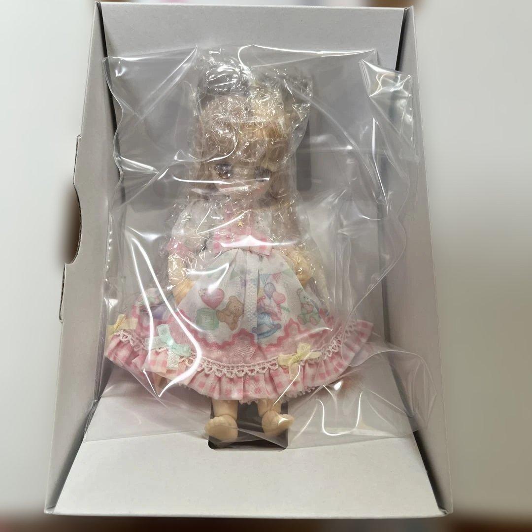 Sugar Cups ドール