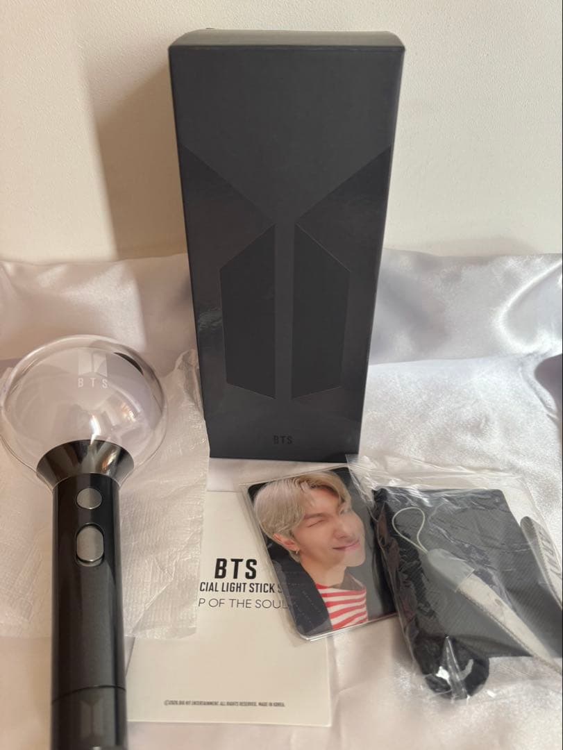 BTS 公式　ペンライトアミボム　ver.4 新品未使用