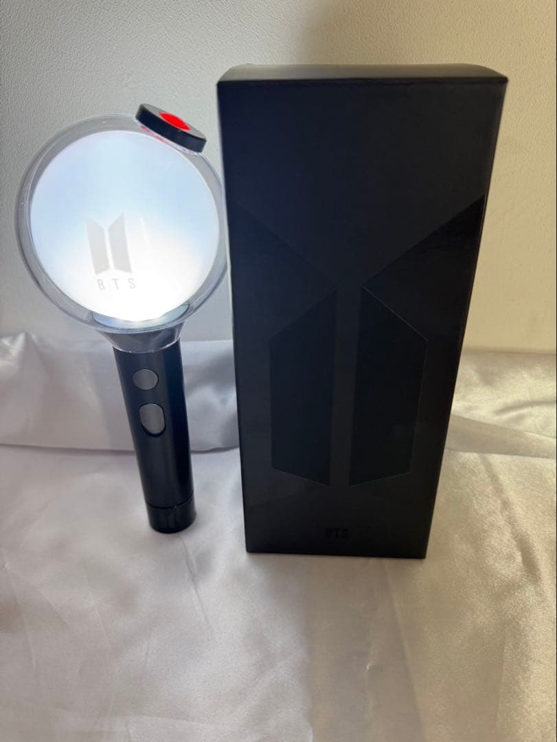 BTS 公式　ペンライトアミボム　ver.4 新品未使用