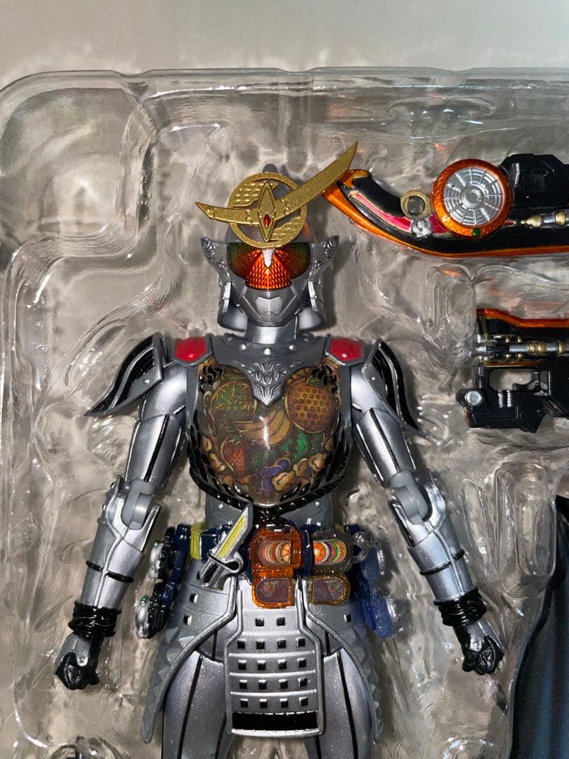 ※ネメシス※【美品】S.H.Figuarts 仮面ライダー鎧武 極アームズ