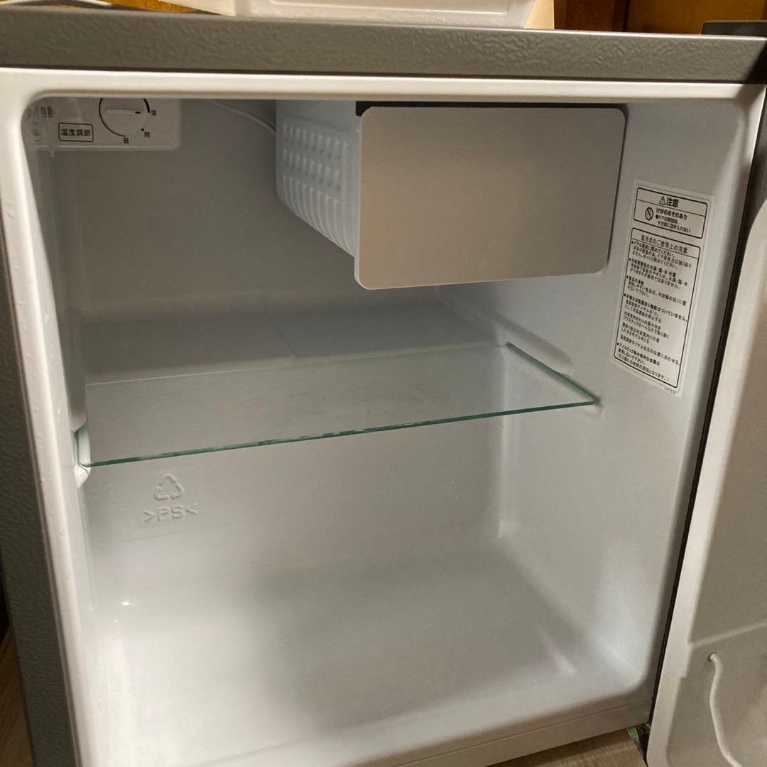 Hisense ハイセンス　小型冷蔵庫 HR-A45S　2024年製