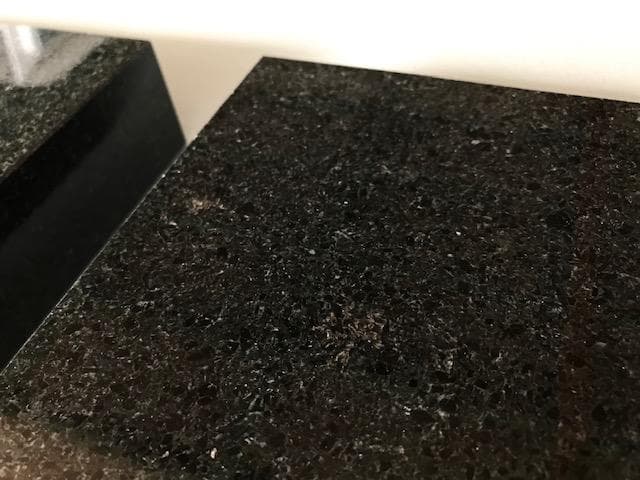 【おかさと～千桜～】天然黒御影石　特注オーディオボード　4面磨き　2枚