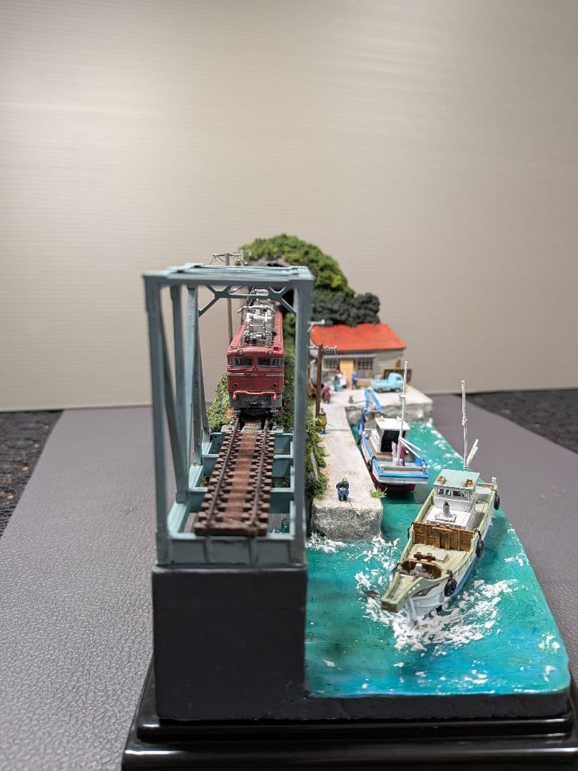 No.60鉄道Nゲージジオラマ車両、漁船、車他付き