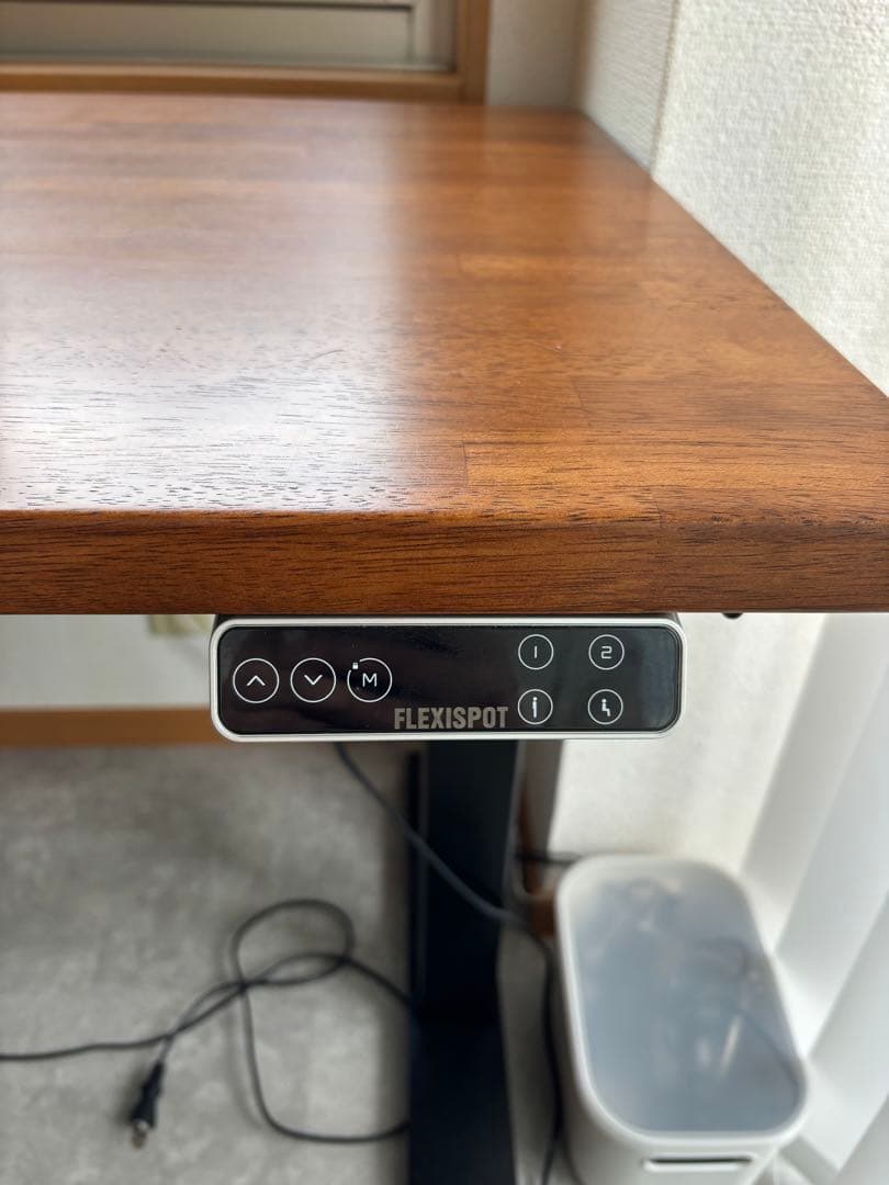 テムス　FLEXISPOT E7B + KANADEMONO天板