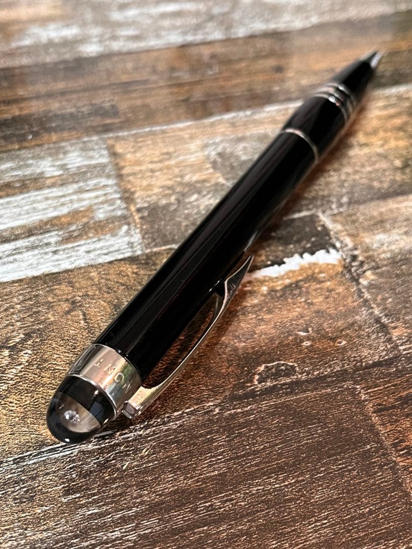 montblanc モンブランボールペンとカフスボタンセット　ダイヤ100