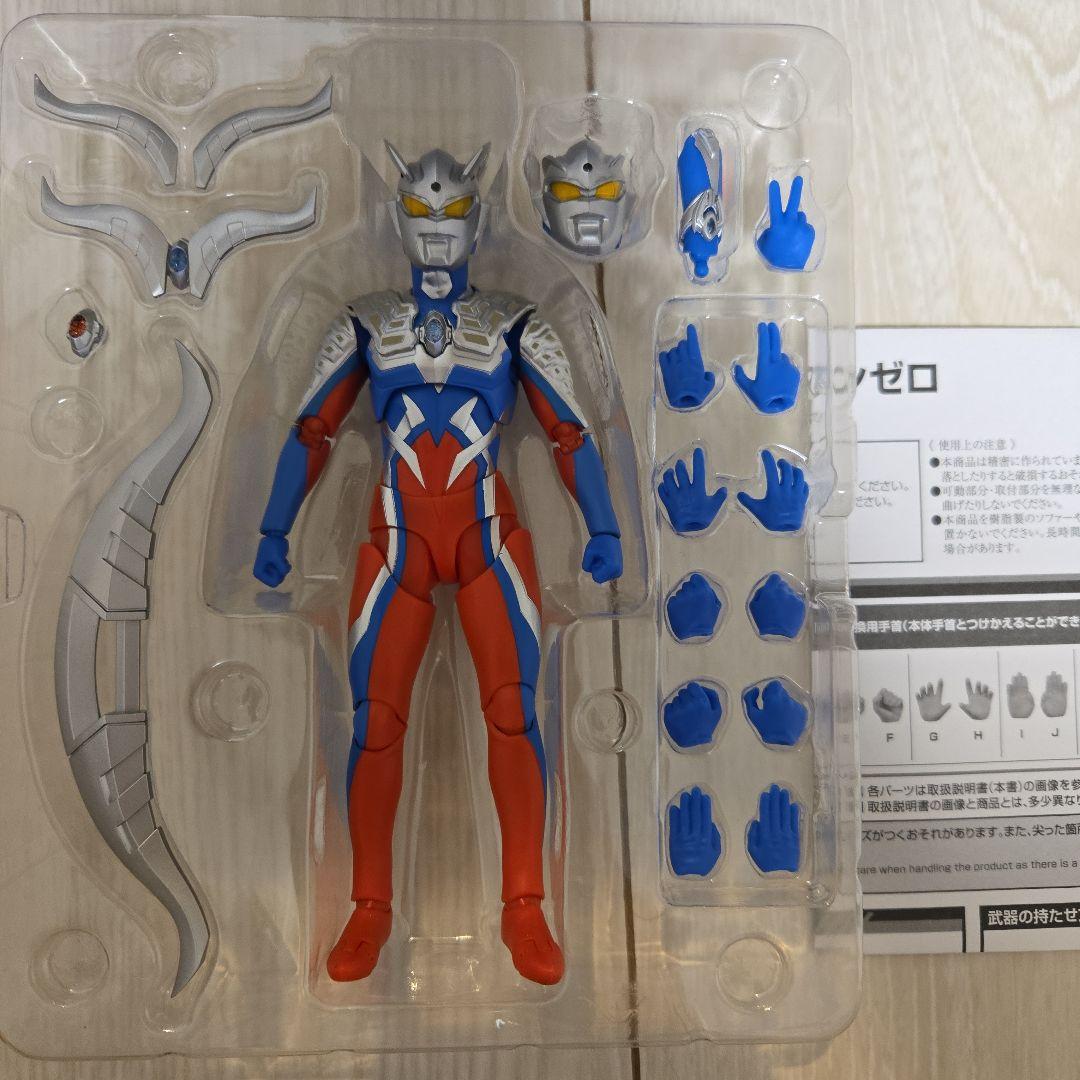 S.H.Figuarts　ウルトラマンゼロ　フィギュアーツ　セット