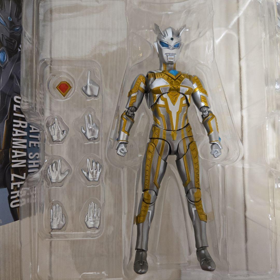 S.H.Figuarts　ウルトラマンゼロ　フィギュアーツ　セット