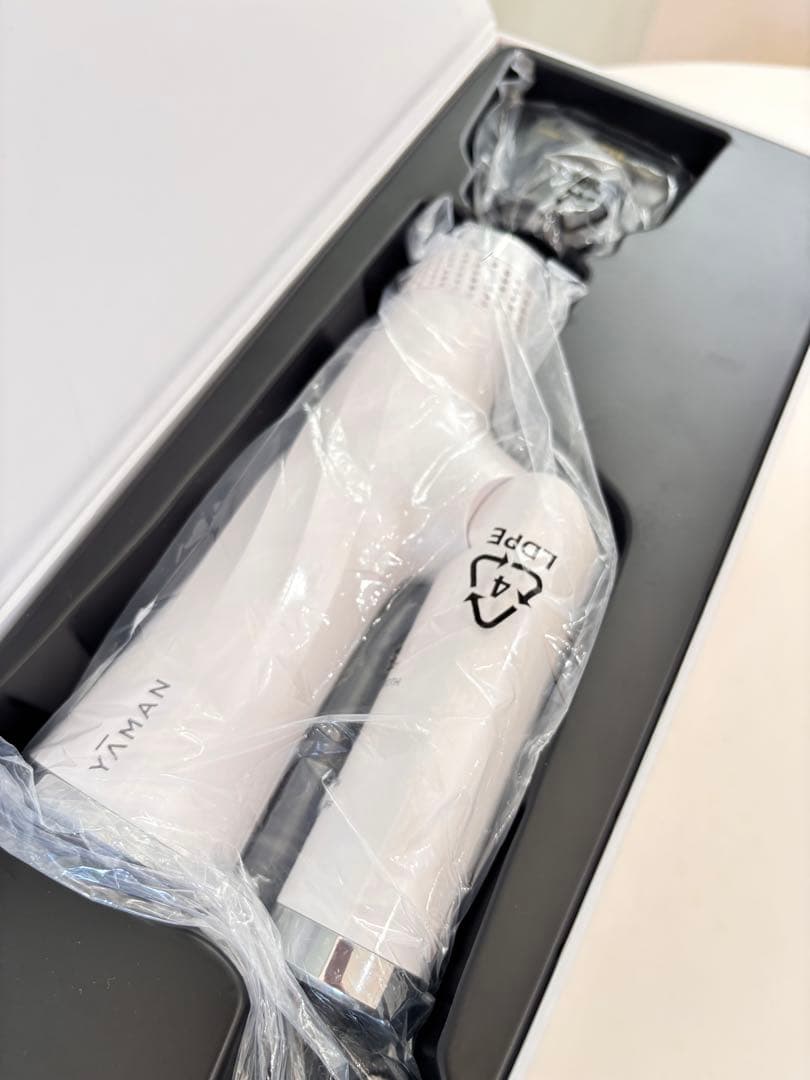 【新品未使用】YAMANリフトドライヤースマート艶髪ドライヤーコンパクトモデル