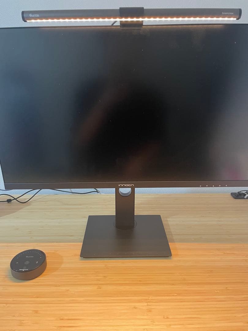INNOCN 27C1U-D 27インチ 4Kモニター　(モニターライト付き)