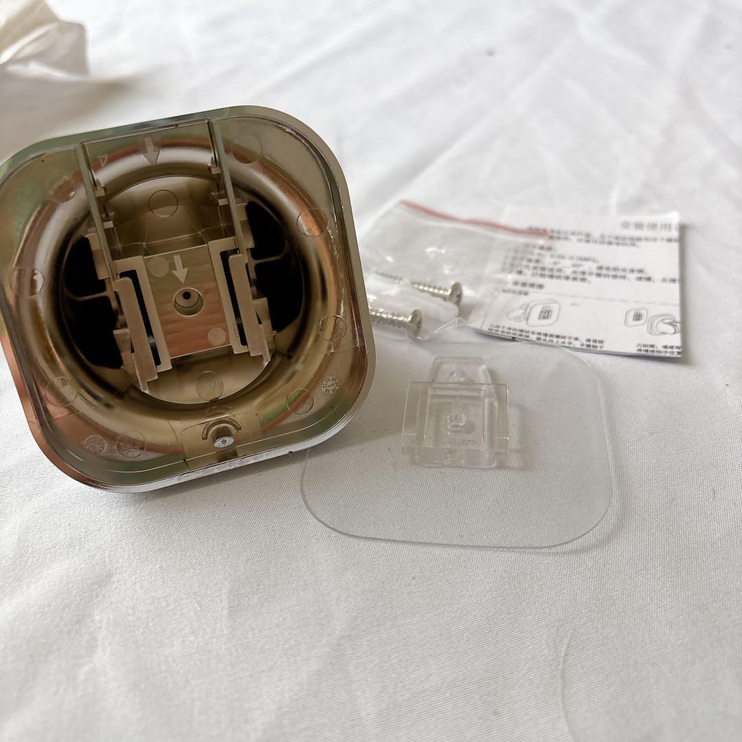 ☆シャワーフック シャワーホルダー 角度調整可能 強力粘着式 穴あけ不要