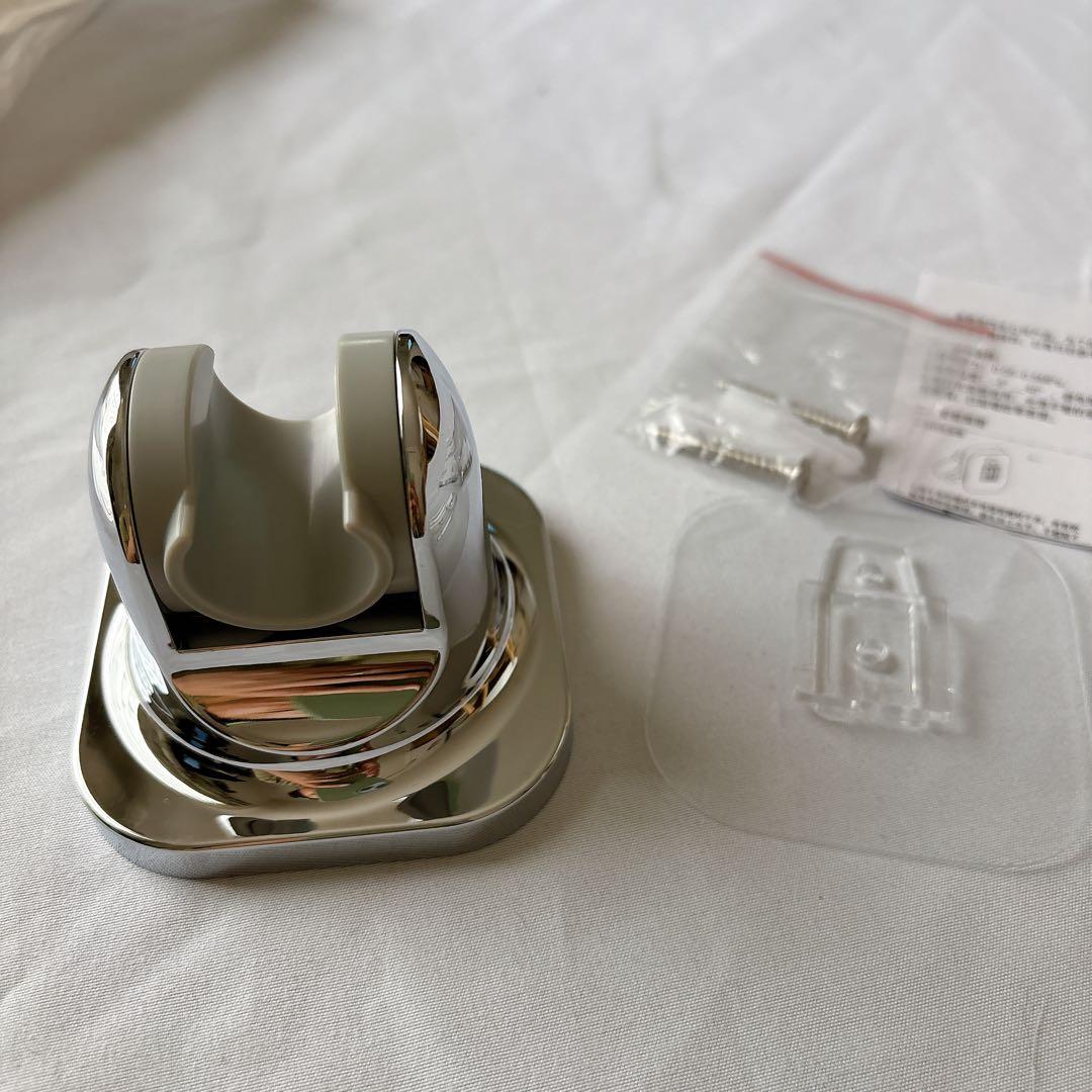 ☆シャワーフック シャワーホルダー 角度調整可能 強力粘着式 穴あけ不要