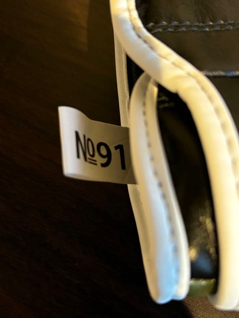 皇治 選手 サイン入りグローブ　ナップサック付