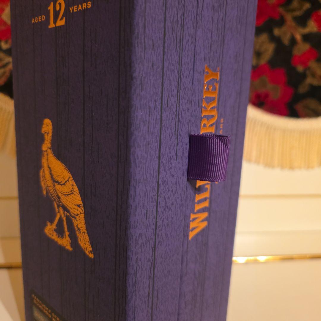 [ 入手困難 ] ワイルドターキー 12年 箱付き 終売品 13500円 !