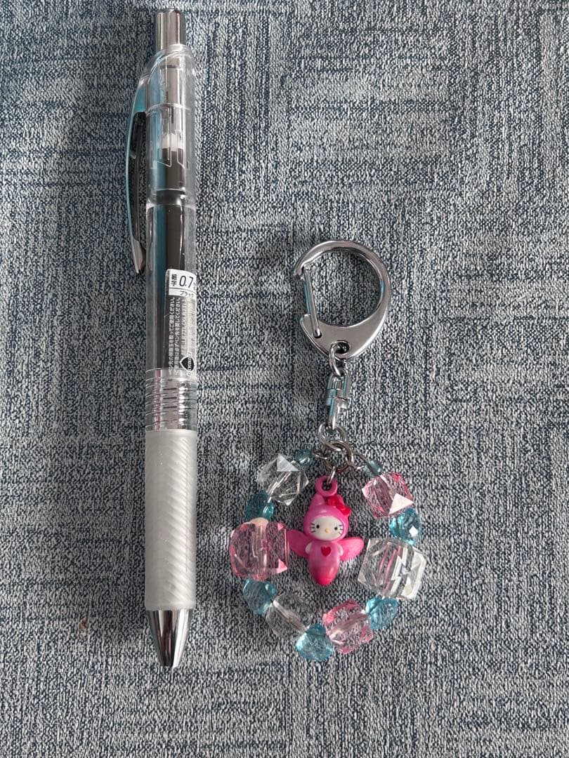 新品希少レア！ ハローキティクリオネver. キーホルダー