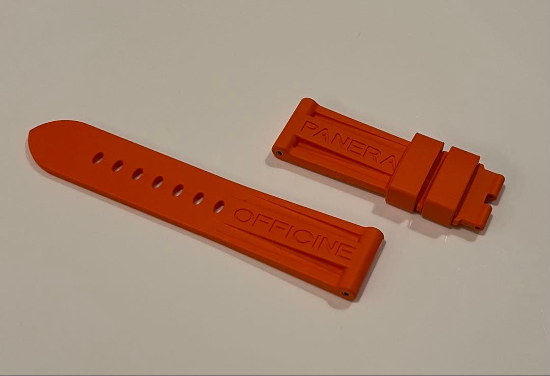 【未使用品】PANERAI パネライ純正ストラップカウッチュー／オレンジ