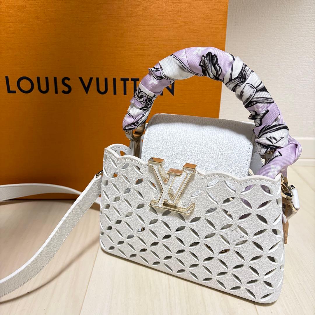 ルイヴィトン　カプシーヌ MINI