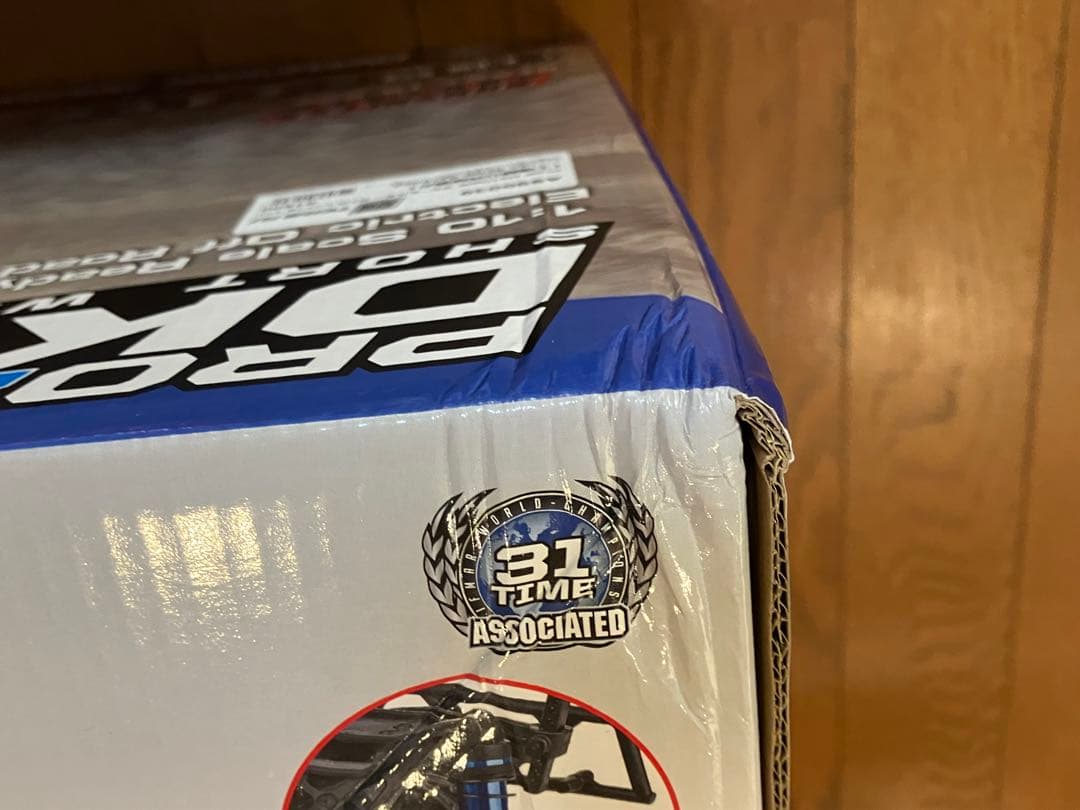 【アソシエイテッド】Pro2 DK10SW ダカールバギー RTR【新品未使用】