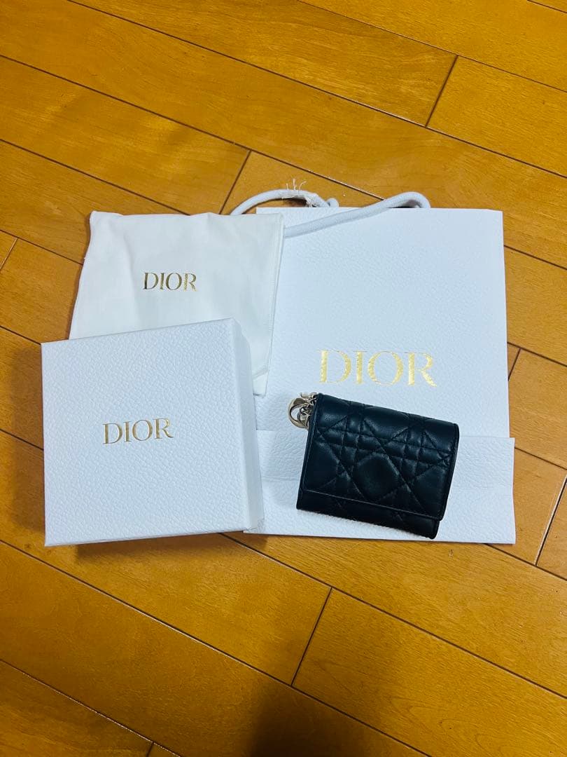 Dior ブラック キルティング 財布