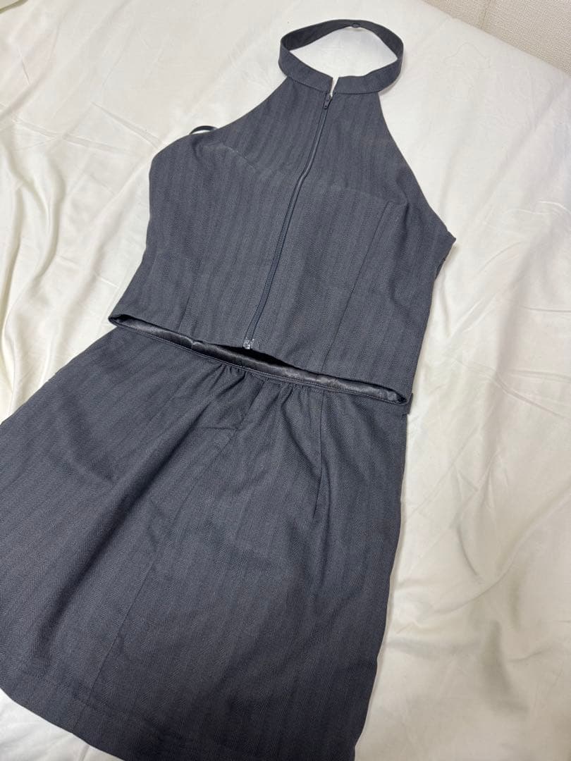 スーツ・フォーマル・ドレス ROBE de FUEURS