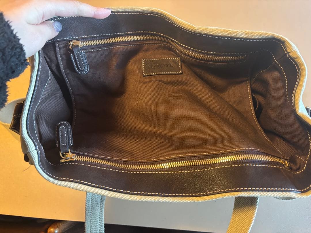 LOEWE ロエベ　アナグラムキャンバス　ショルダーバッグ