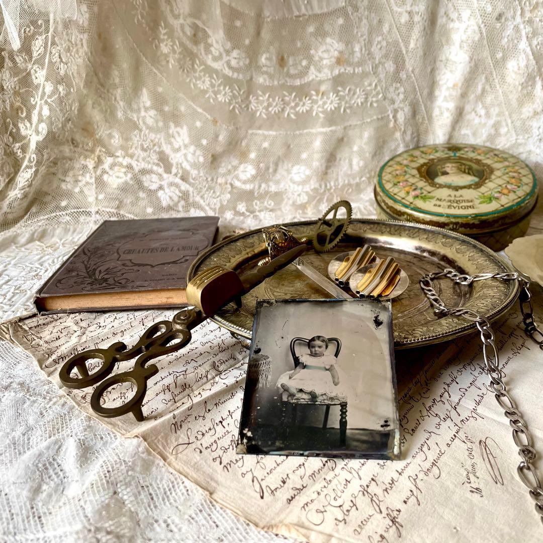 新春アンティーク福袋⑥ブロカント11点セット古書&トレイ&ティン缶&アクセサリー