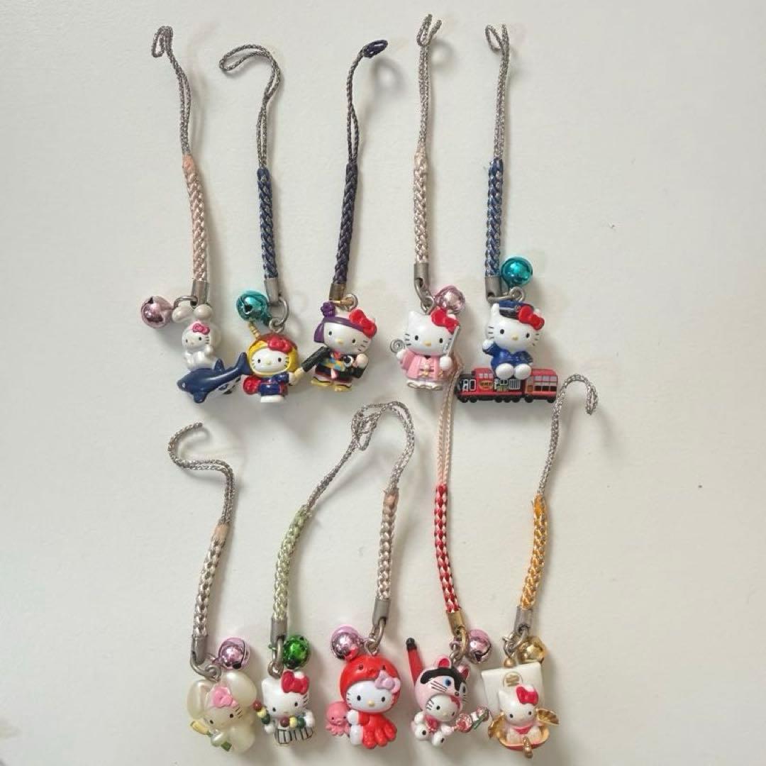 HELLO KITTY Key chain ご当地キティ キーホルダー ⭐️71個