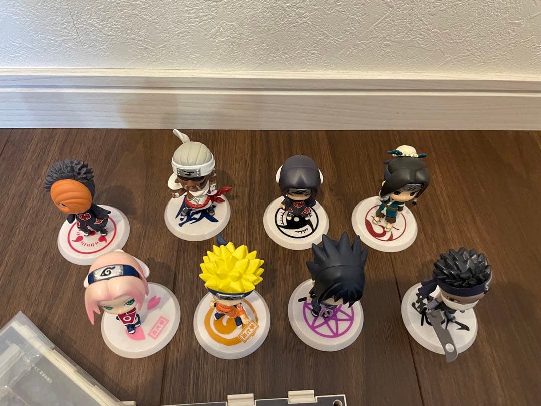 ナルト　ちびキュンフィギュア　ステージ付き