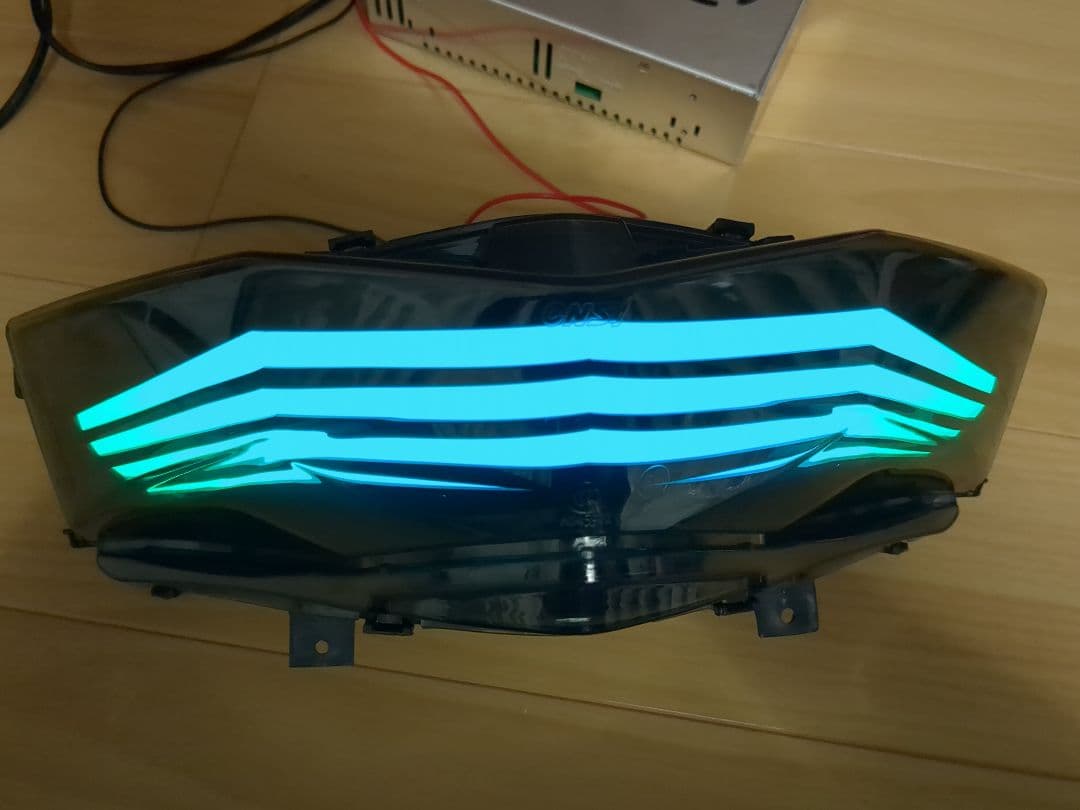 流れるカラー シグナスX ウインカー テールランプ 4型 シーケンシャル