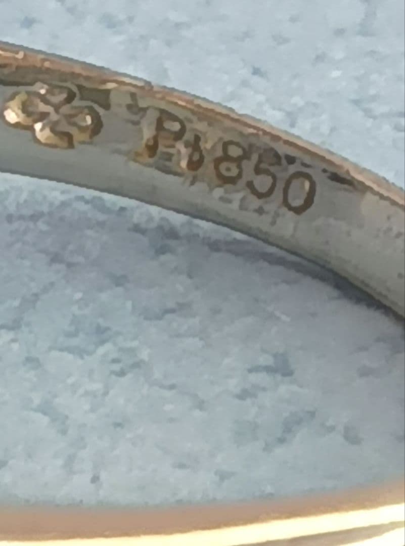 大粒アクアマリンリング♦2.85㌌✨／オーバル／#11／プラチナ枠／品質保証書付