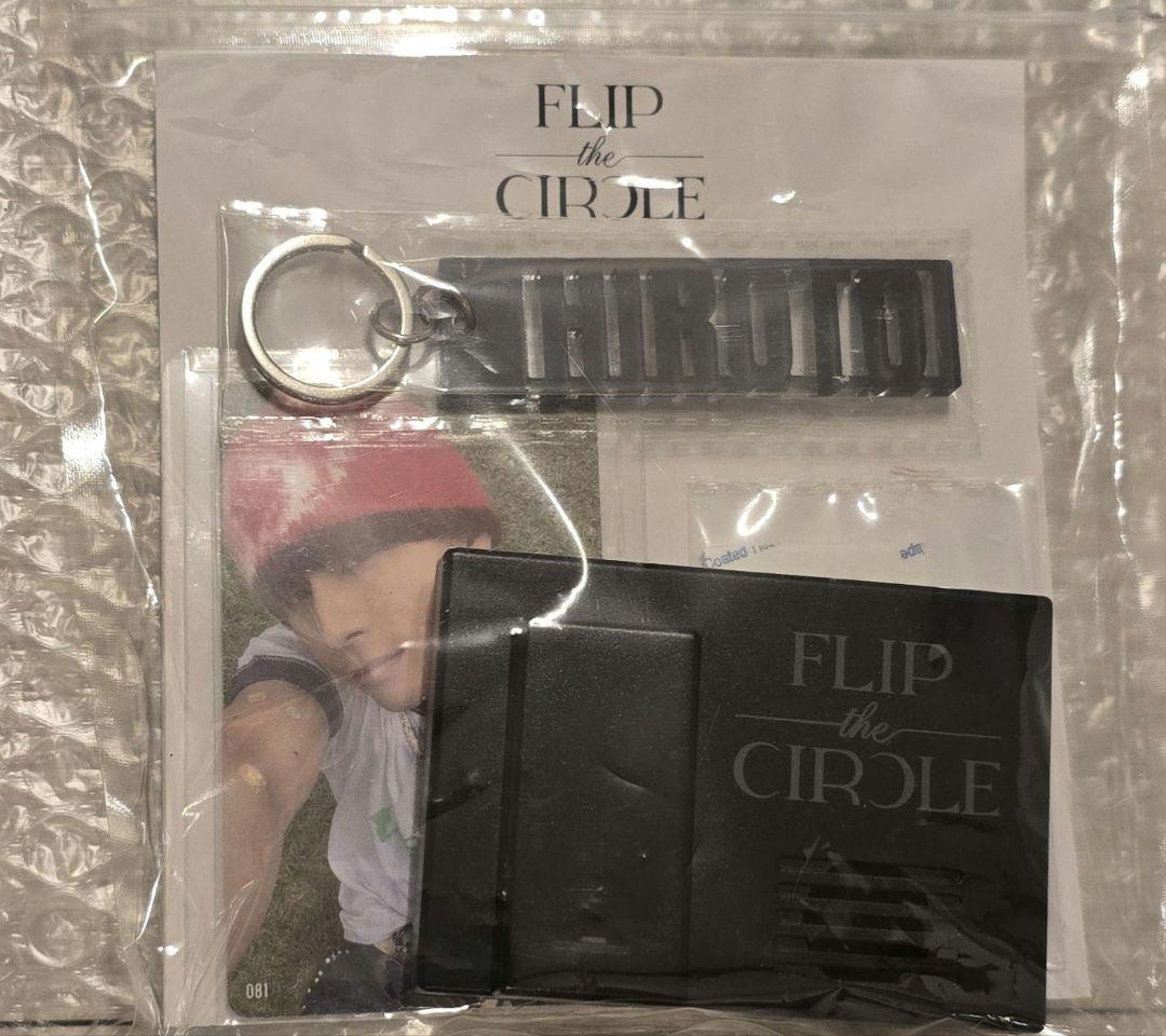 INI FLIP THE CIRCLE 　西 FTC ボイスキーフック　トレカ