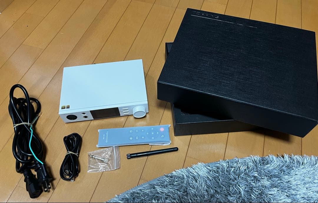 【使用時間10時間程度・箱上部に多少の凹みあり】TOPPING DX5 Ⅱ