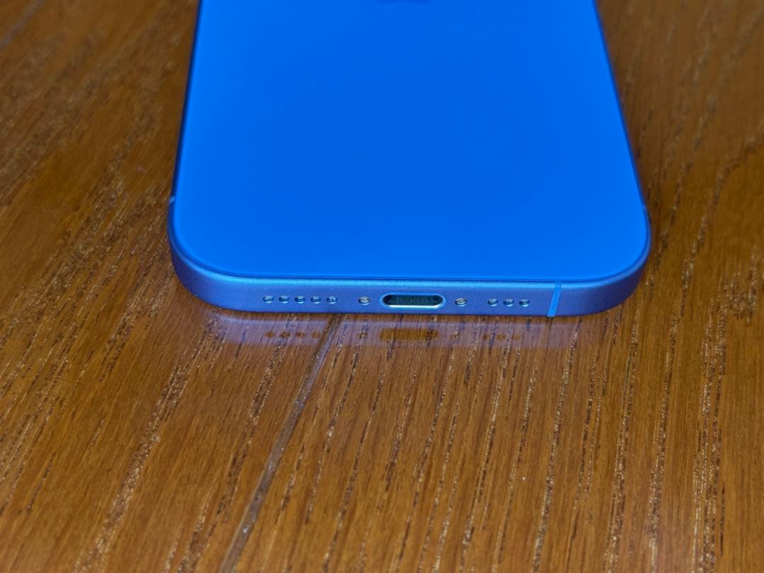 バッテリー100%✨超美品✨iPhone16 128GB 青 SIMフリー