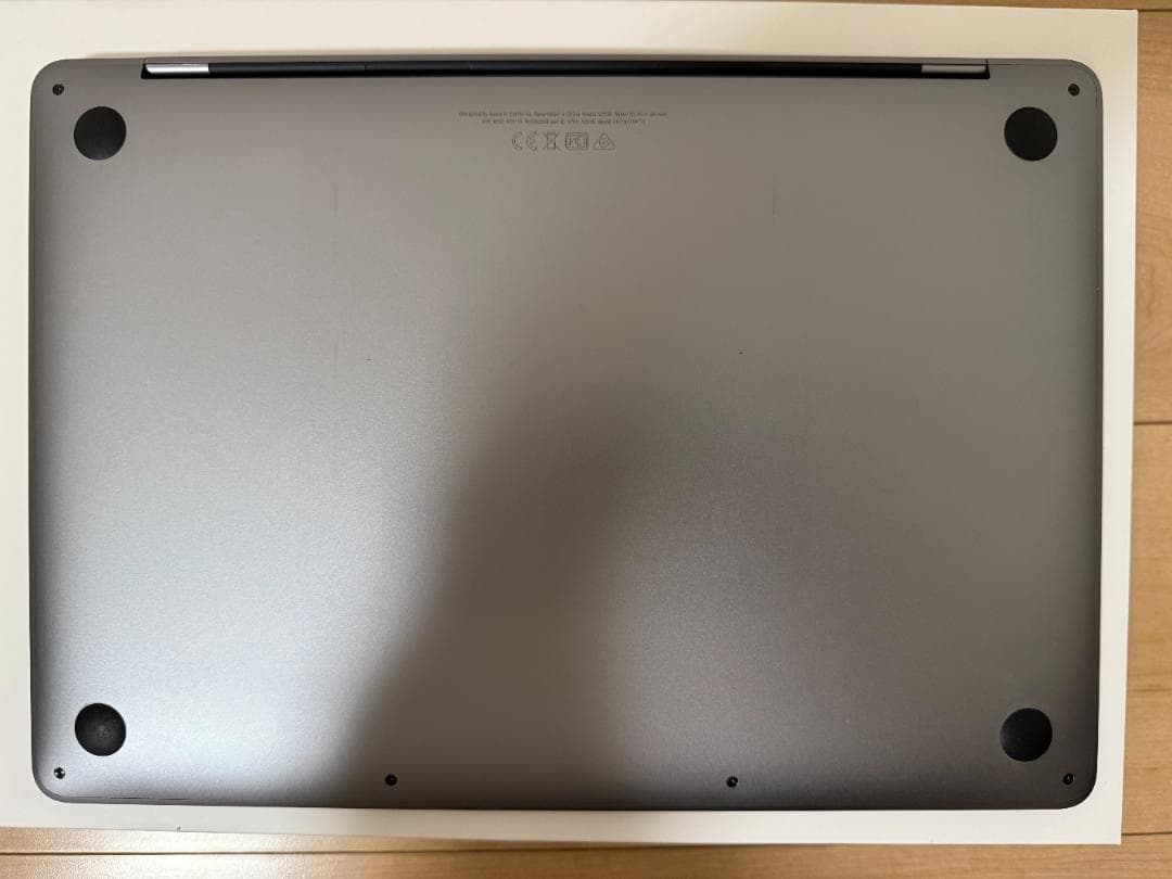 MacBook Pro M2チップ メモリ16GB/SSD256 13インチ