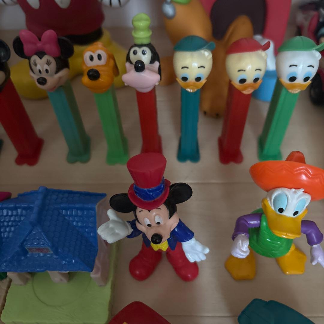 値下げ　ディズニー　フィギュア　ペッツ　ソフビ　レトロ　おもちゃ　おまけ付き