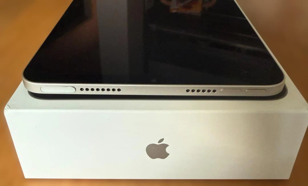 【新品同様！付属品完備】iPad mini 7 Wi-Fi 128GB