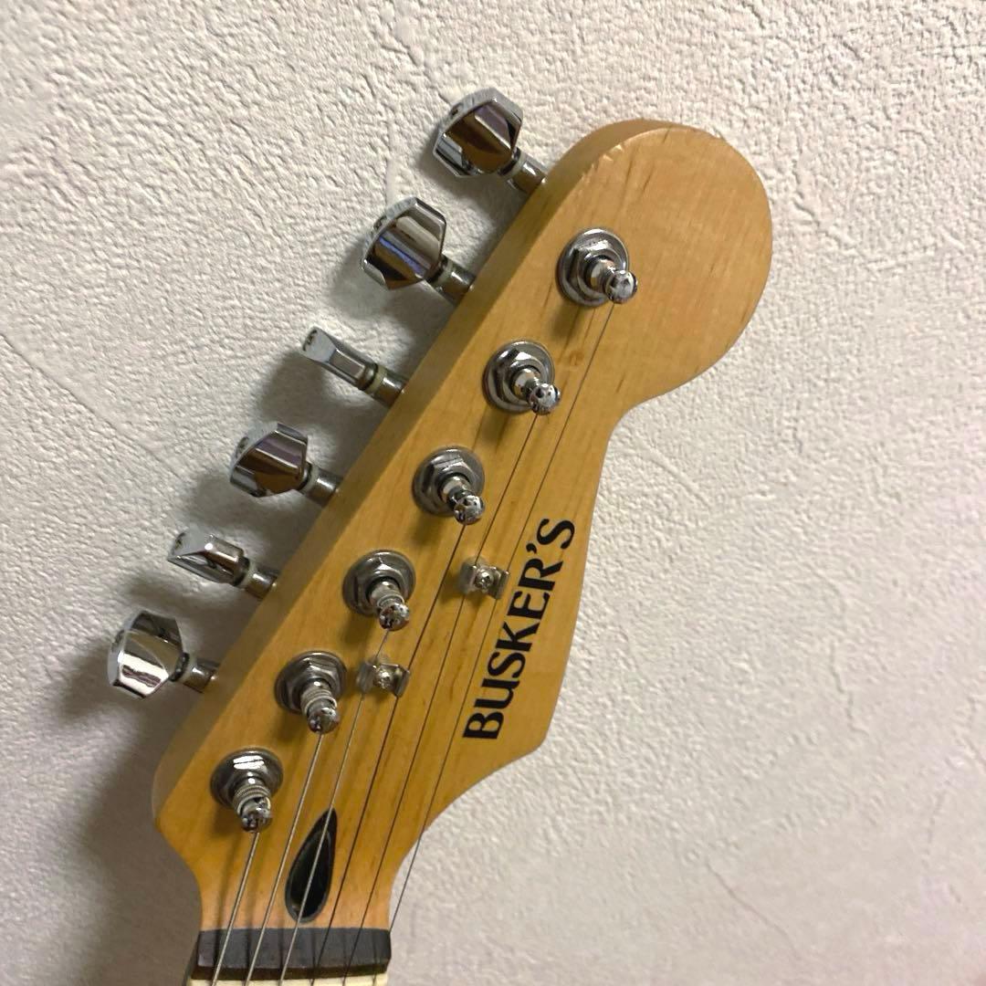 お値下げしました(^^)エレキギター　BUSKERS