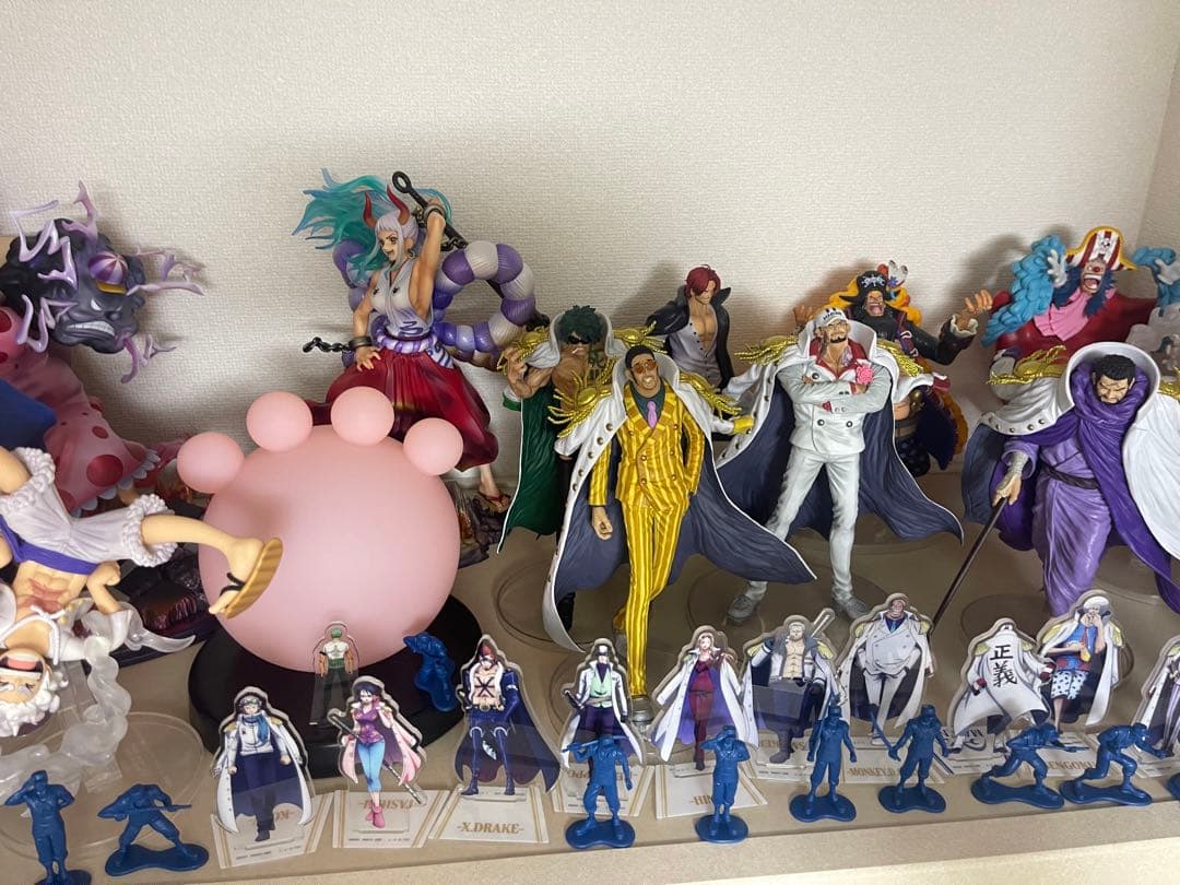 ワンピース　フィギュア多数