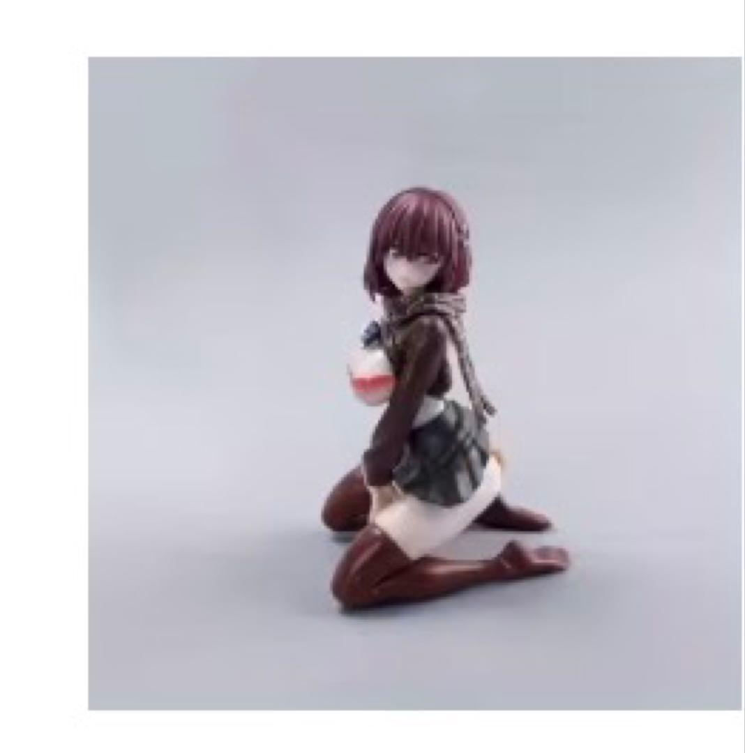 紫髪女性キャラクター フィギュア