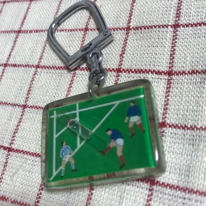 60年代フランスブルボンキーホルダー　cafés biec ラグビー