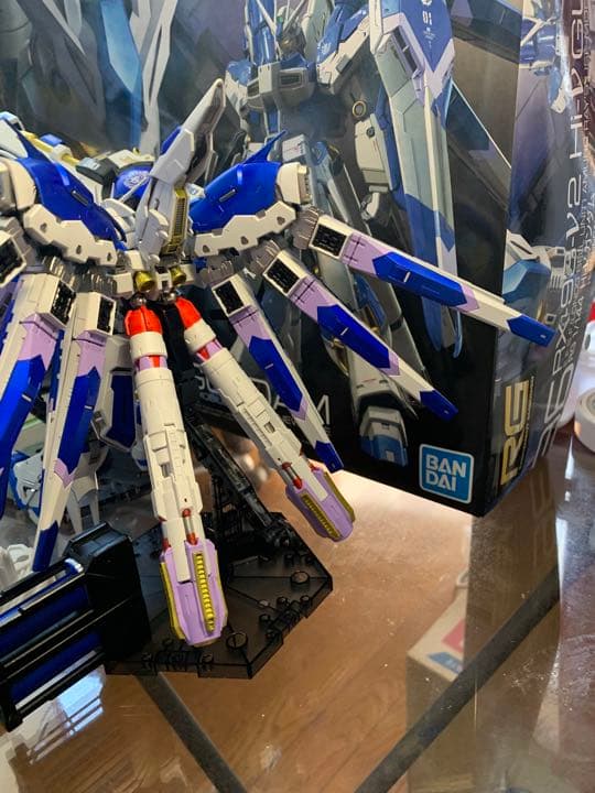 RG 1/144 Hi-νガンダム