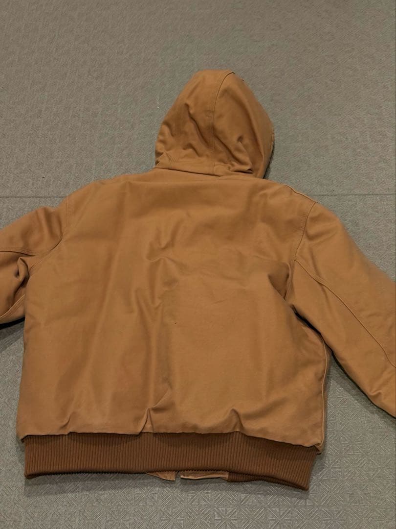 Carhartt フード付きジャケット Lサイズ