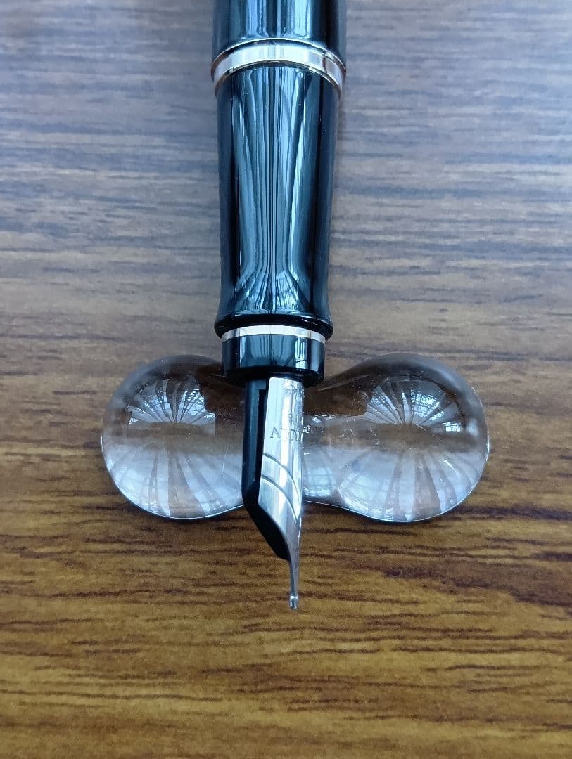 ウォーターマン 万年筆 18K エキスパート エッセンシャル ブラックCT