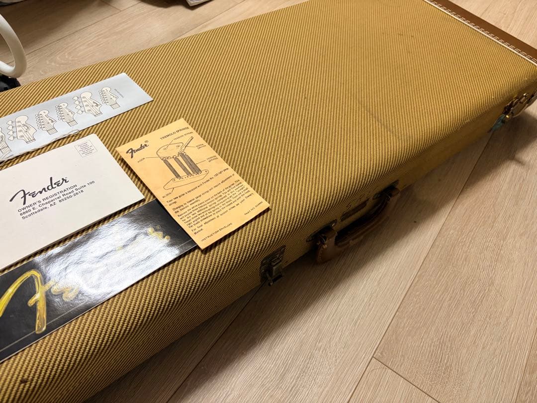 ストラトキャスター サンバースト　USA