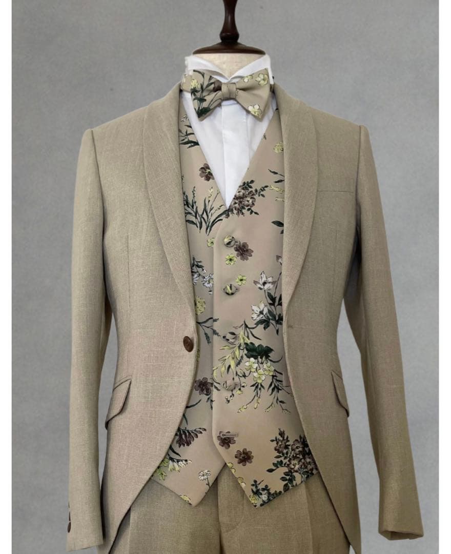 【美品】タキシード ベスト＆タイ｜チュノアウェディング