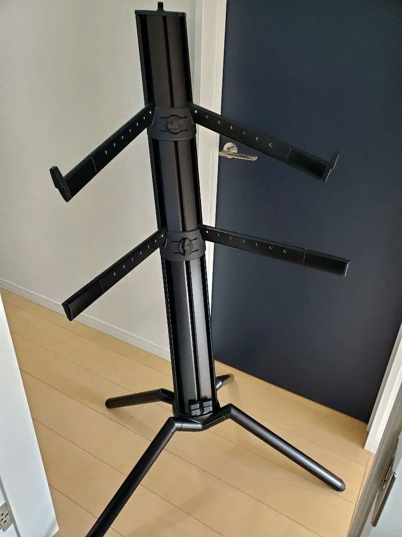 K & M Spider Pro 2段式キーボードスタンド ブラック