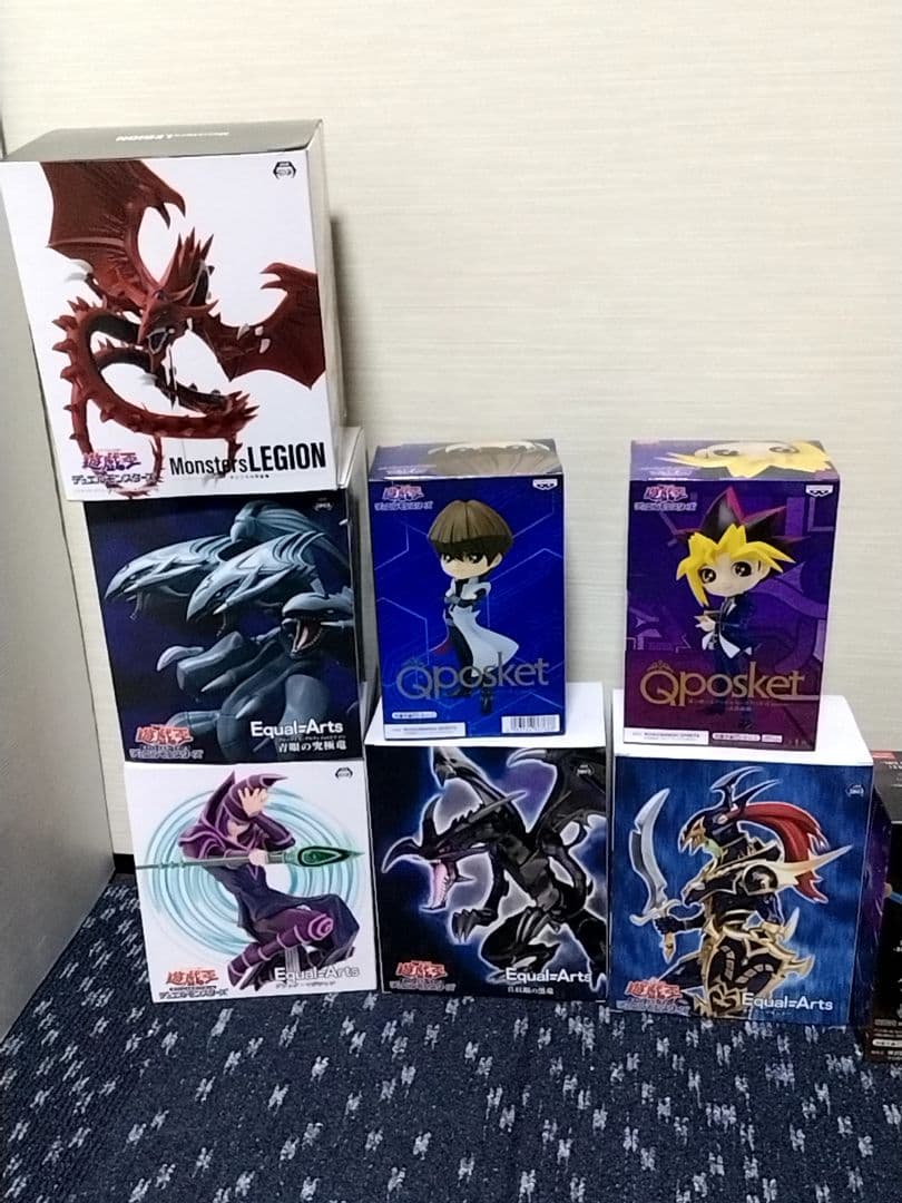 遊戯王　フィギュア　８体セット