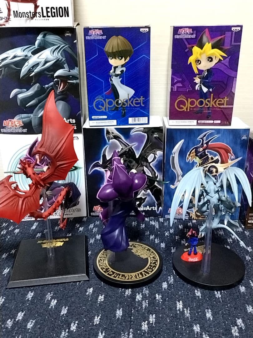 遊戯王　フィギュア　８体セット