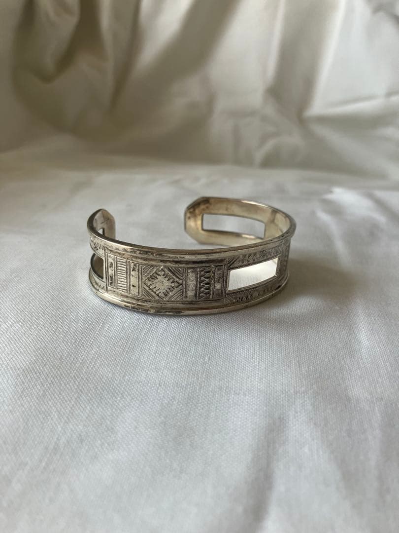 アダワット　トゥアレグ　バングル　ブレスレット
