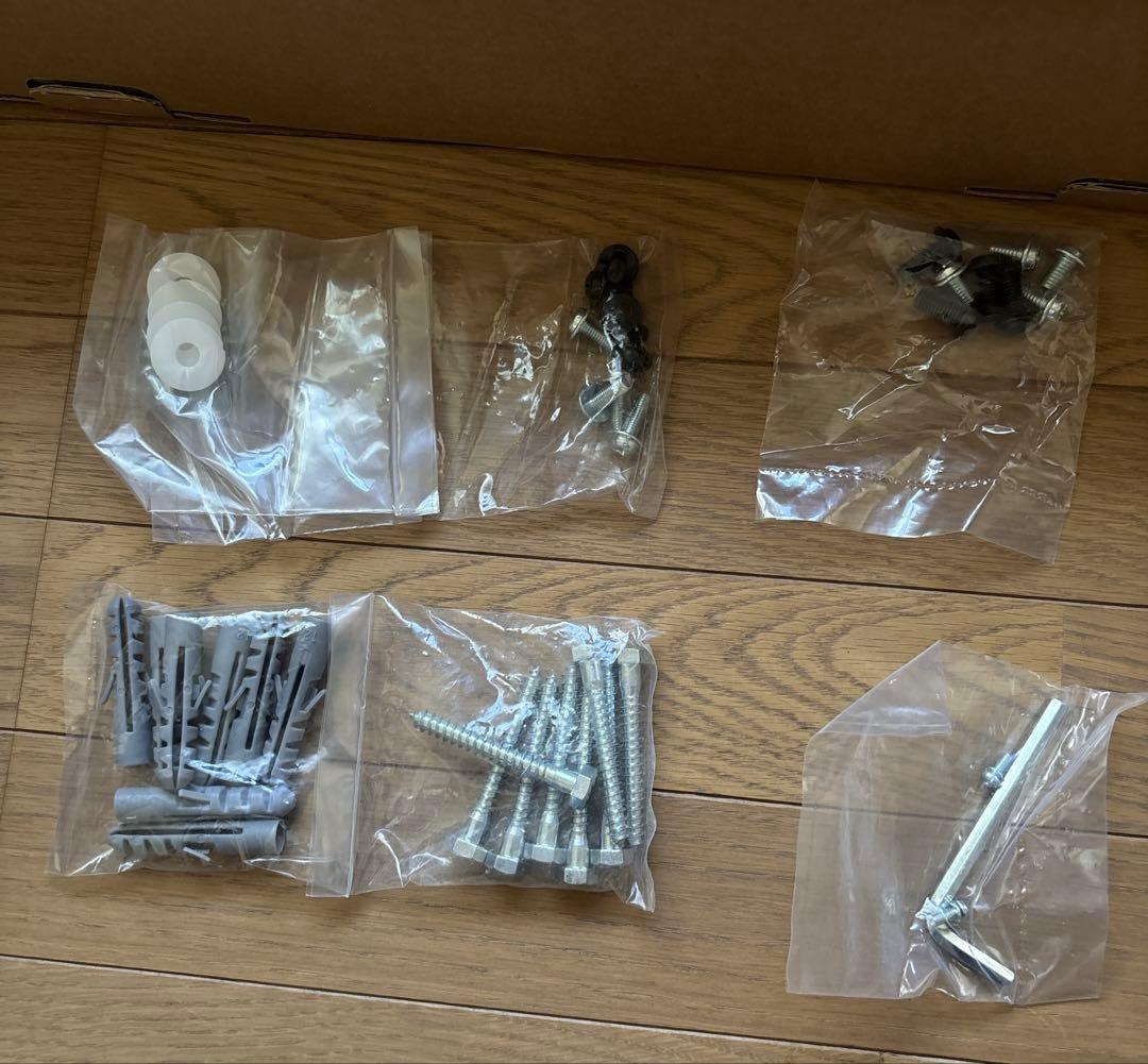 テレビ壁掛け金具　A4041